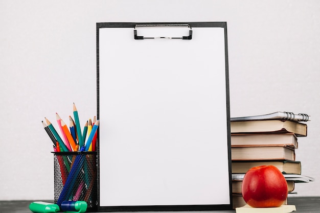 三国和水浒发生时间哪个在前-